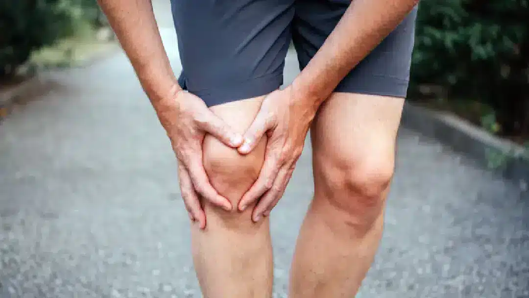 Zorg van de fysiotherapeut bij een slijmbeursontsteking in de knie