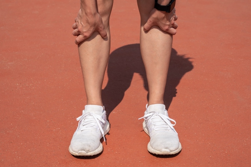 Hoe wij u van uw scheenbeenvliesontsteking kunnen afhelpen