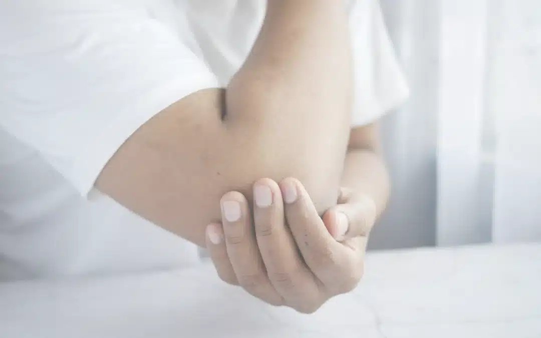 Fysiotherapie vs. een operatie bij een gewrichtsmuis in uw elleboog